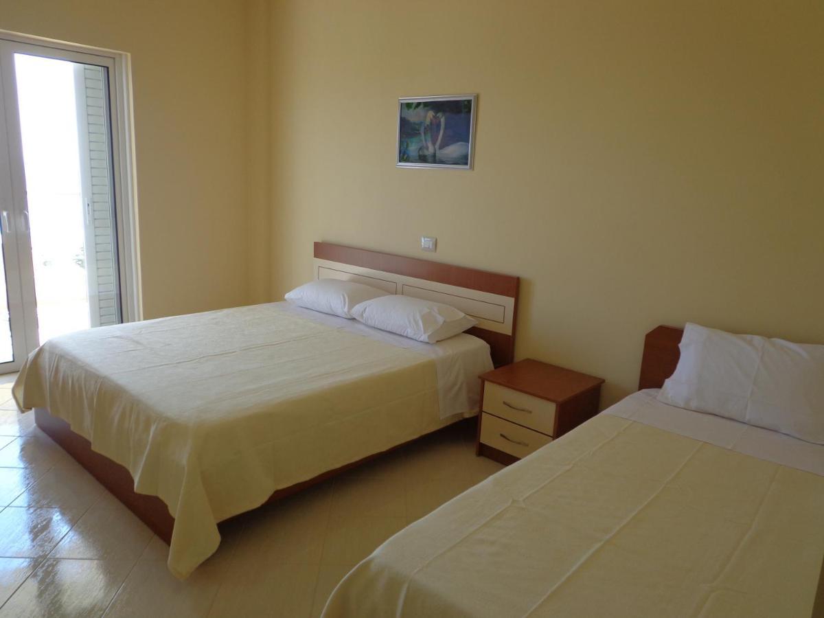Olympian Rooms Dhermi Ngoại thất bức ảnh