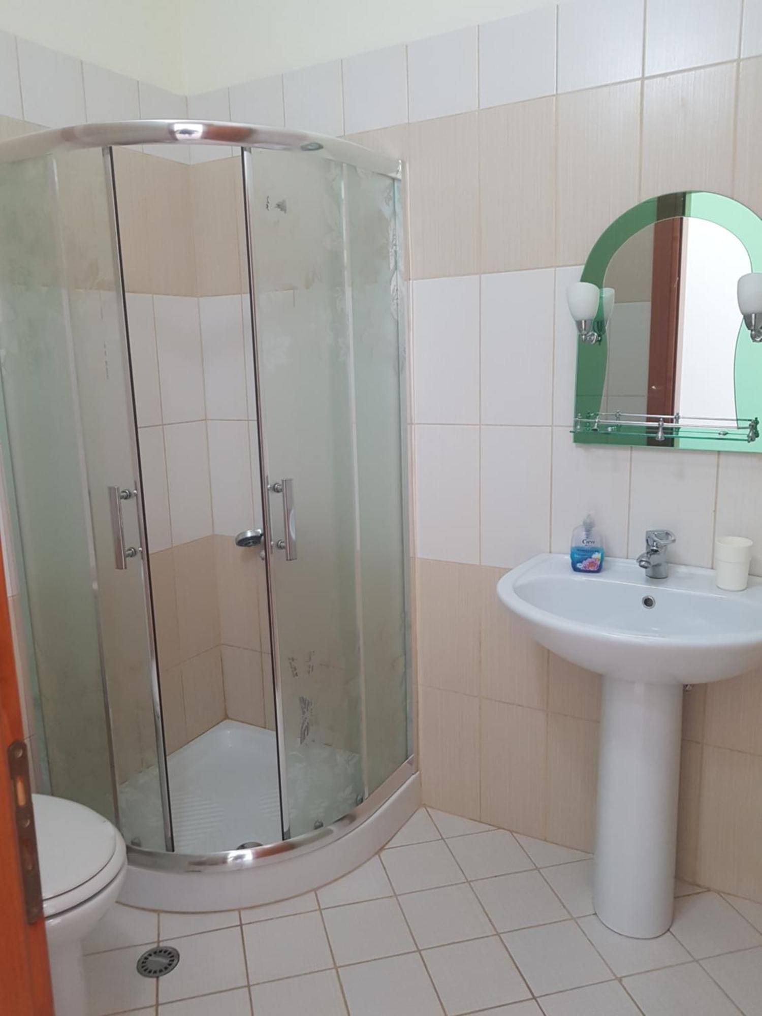 Olympian Rooms Dhermi Ngoại thất bức ảnh
