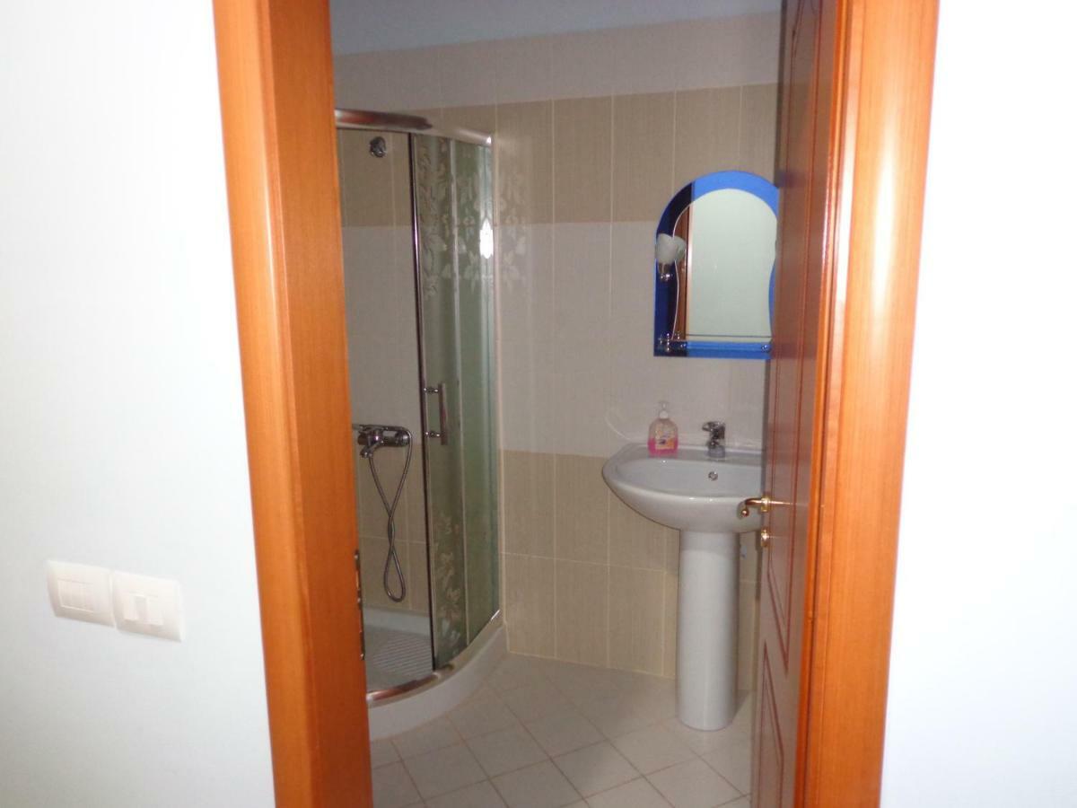 Olympian Rooms Dhermi Ngoại thất bức ảnh